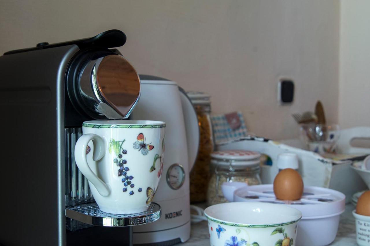 B&B Charming Farmhouse Prinsenbeek Kültér fotó